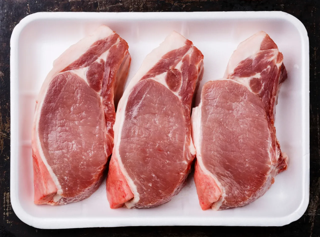 Il segreto della carne di maiale nei supermercati: ecco cosa compri davvero Immagine selezionata