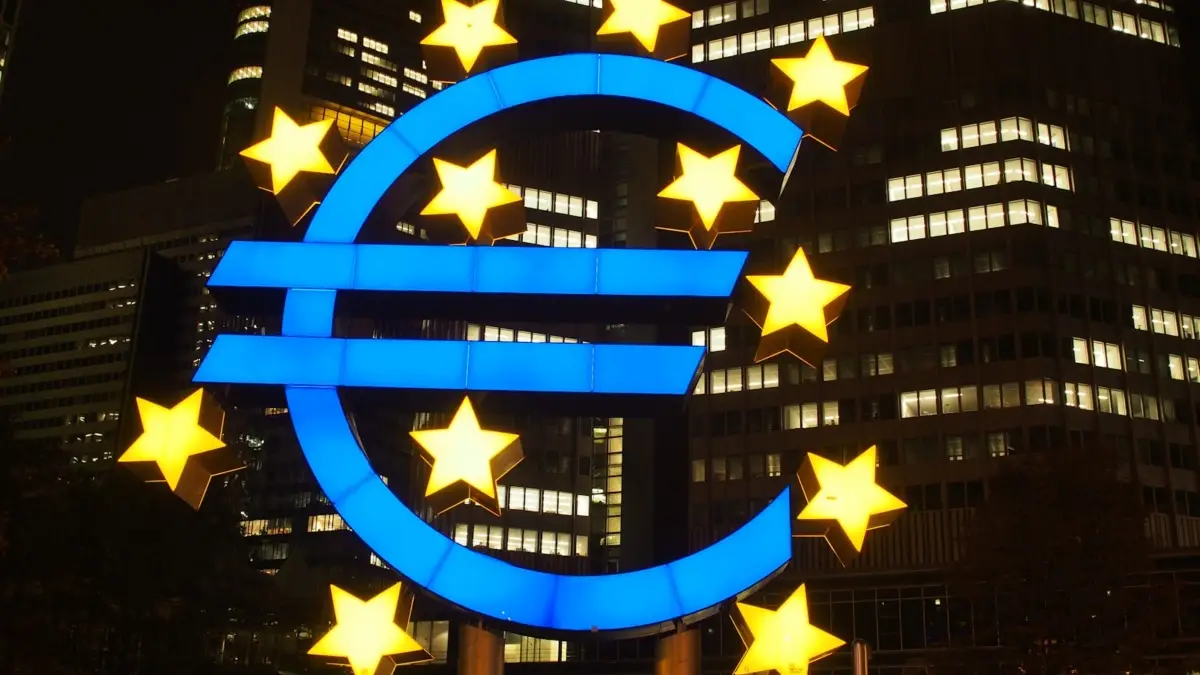 Come funzionano i fondi europei per i comuni: come possono beneficiarne anche i cittadini Immagine selezionata