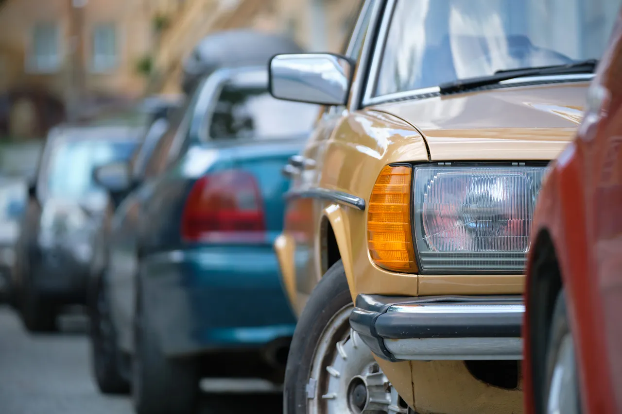 Hai una vecchia auto? Ecco subito come ottenere fino a 7.500 euro dallo Stato! Immagine selezionata