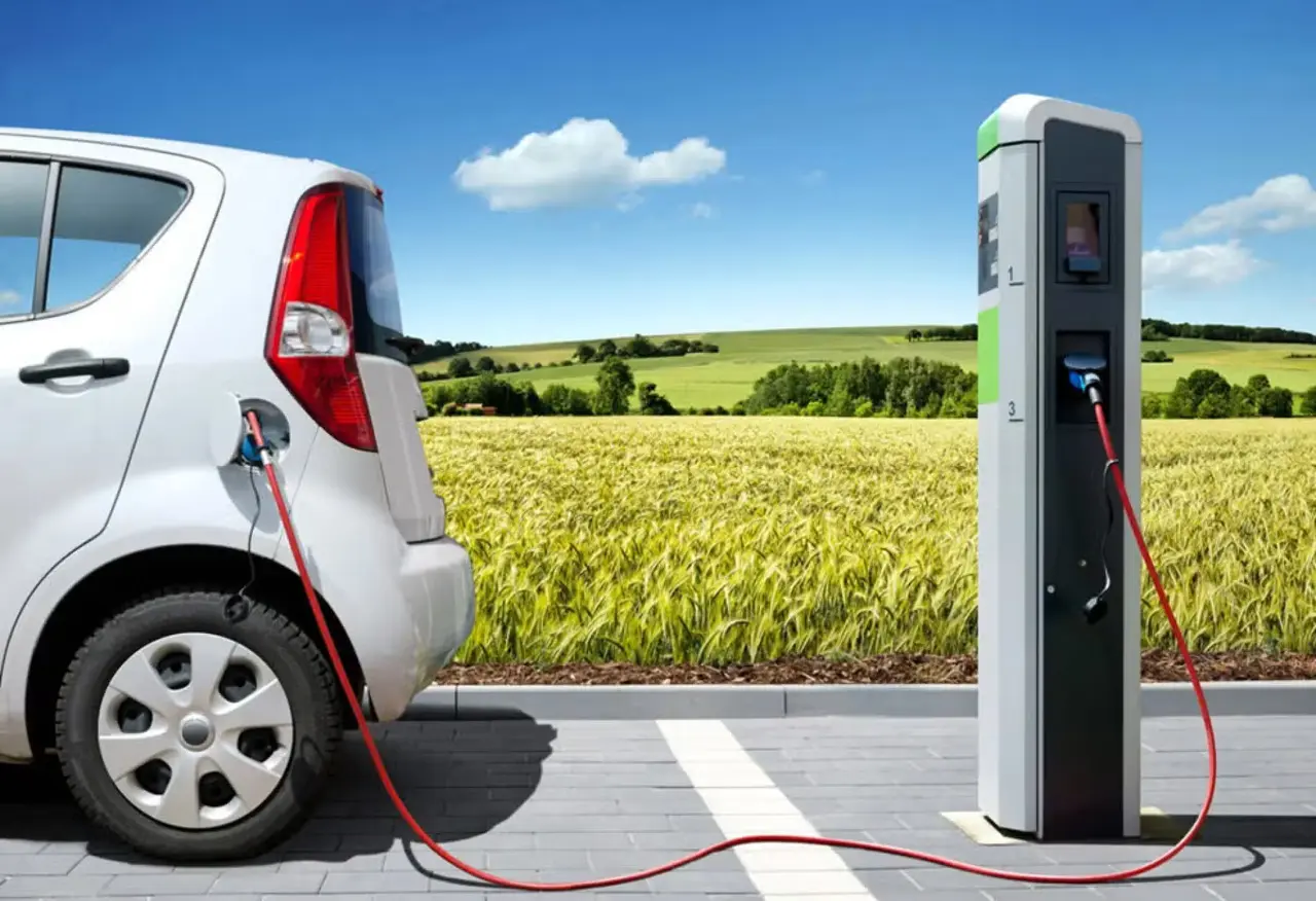 Auto elettriche: ecco perché oggi costano come un lusso di altri tempi? Immagine selezionata