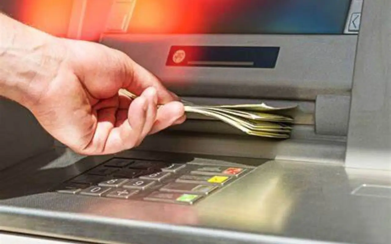 Bancomat superato? Il metodo alternativo per ottenere contanti senza prelevare Immagine selezionata
