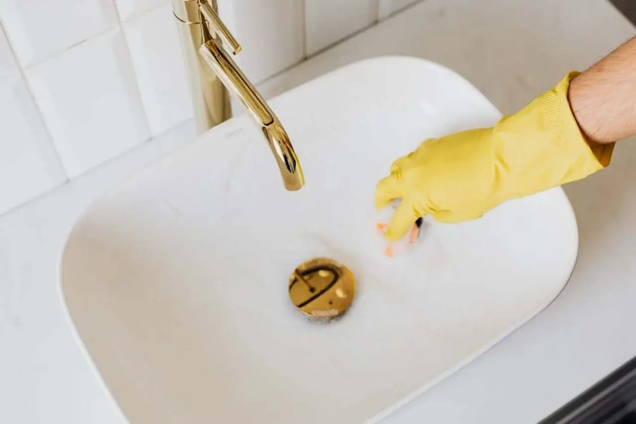 Come pulire i rubinetti in modo che sembrino nuovi Immagine selezionata