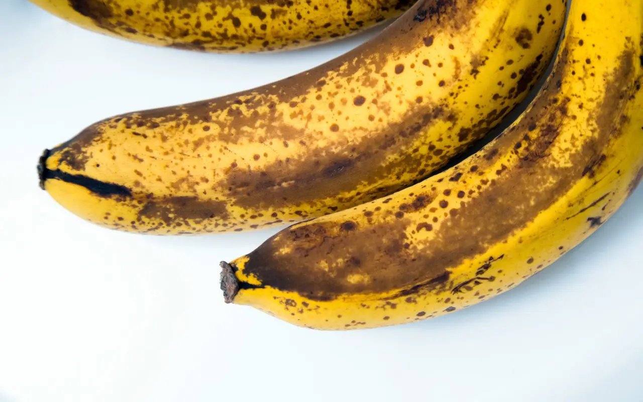 Come usare le bucce di banana per concimare: ecco il trucco naturale Immagine selezionata