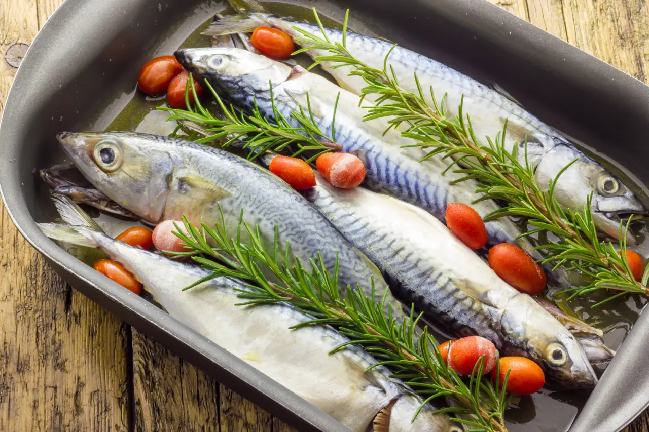 Il pesce azzurro a tavola tutti i modi per assumere più omega 3 Il pesce azzurro a tavola tutti i modi per assumere più omega 3